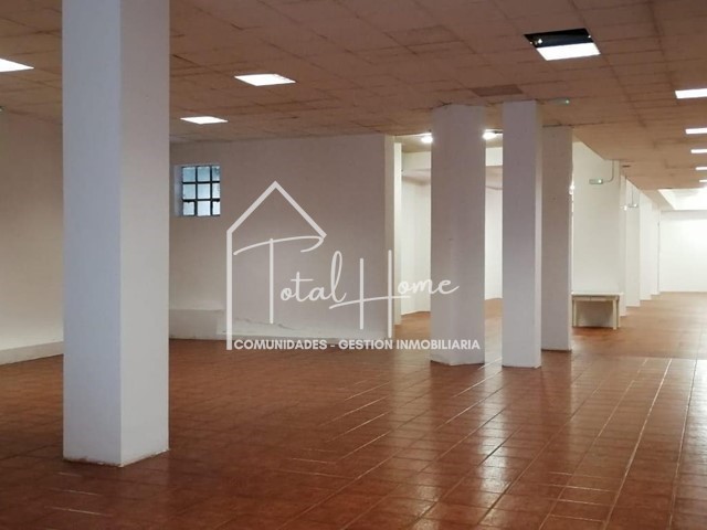 Se Vende local comercial en Milladoiro - Ames