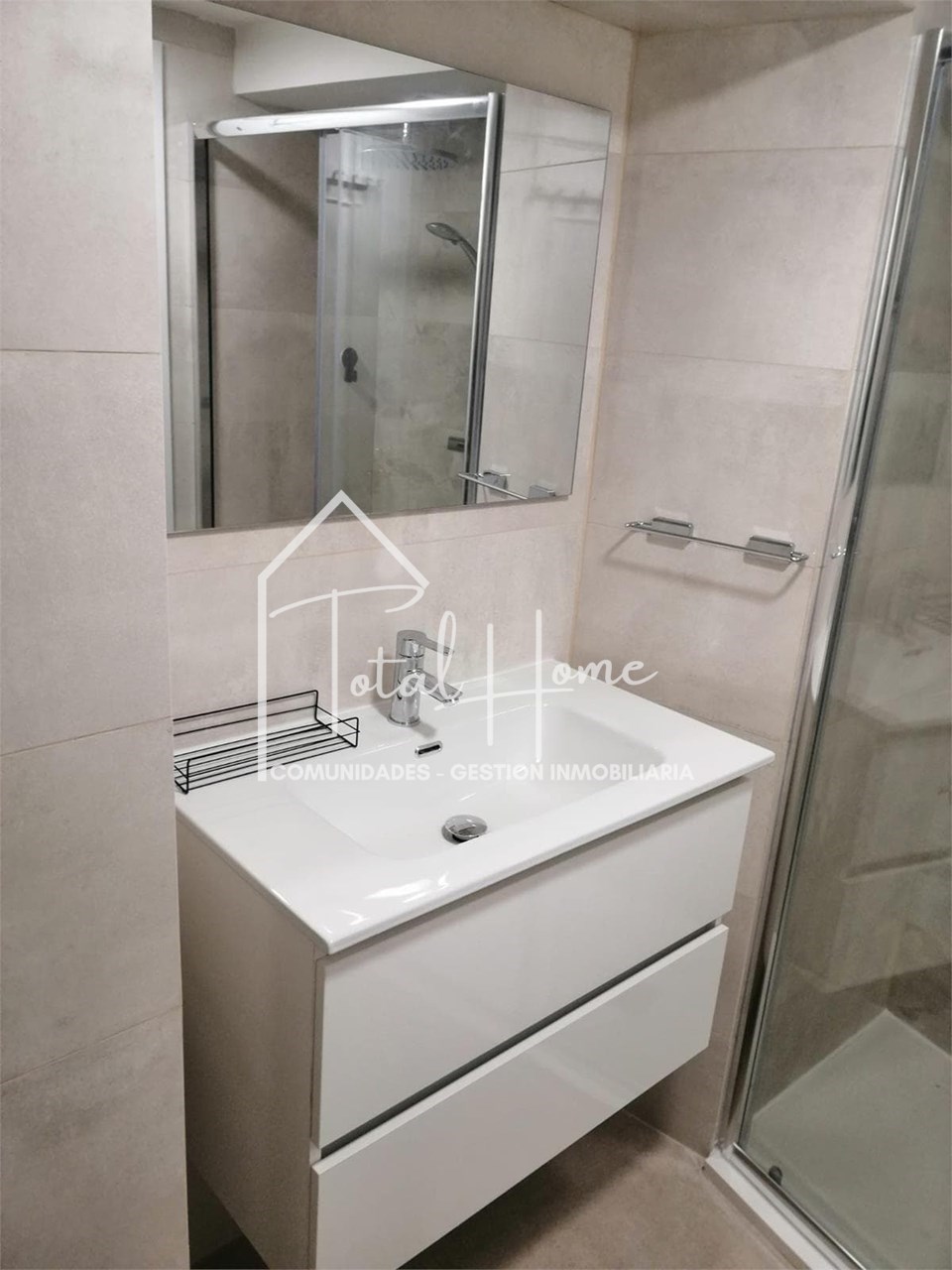 Foto 15 Total Home alquila estudio en el casco antiguo de Santiago