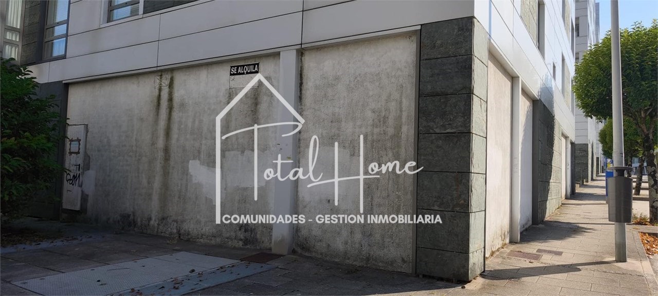 Foto 1 Total Home vende local en Avda. de Barcelona