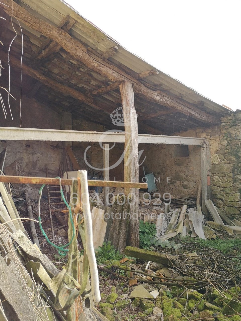 Foto 10 Venta de Casa de Aldea para restaurar con Finca edificable 